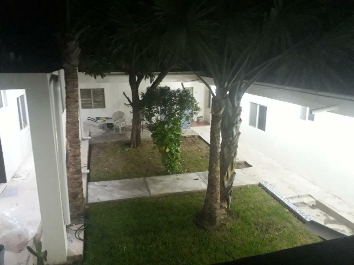 Bea Rooms And Studios Cozumel Exterior foto